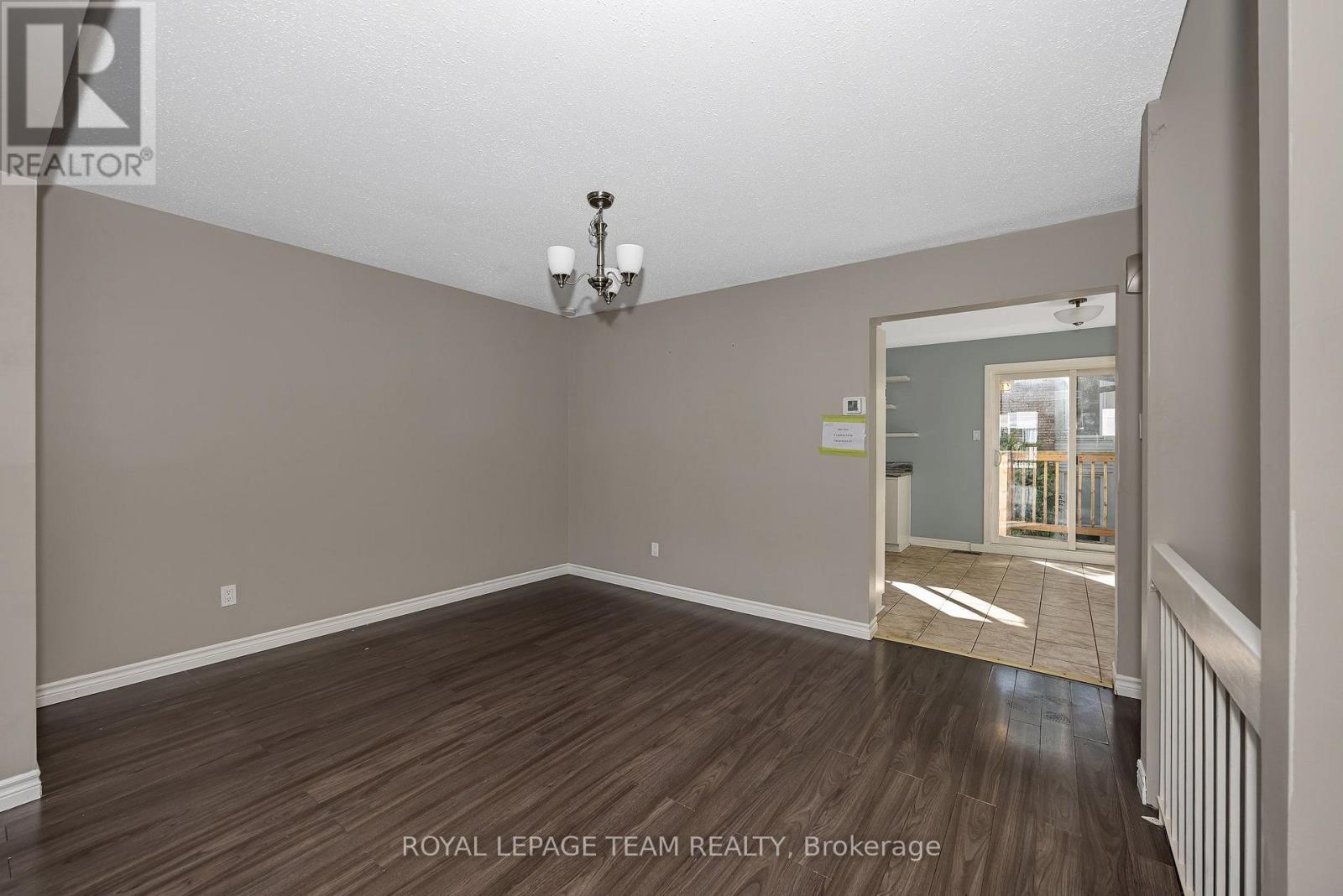 D - 284 Dalehurst Drive, Ottawa, Ontario K2G 4J5 - Photo 11 - X13786800
