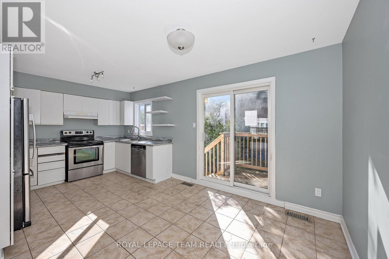 D - 284 Dalehurst Drive, Ottawa, Ontario K2G 4J5 - Photo 23 - X13786800
