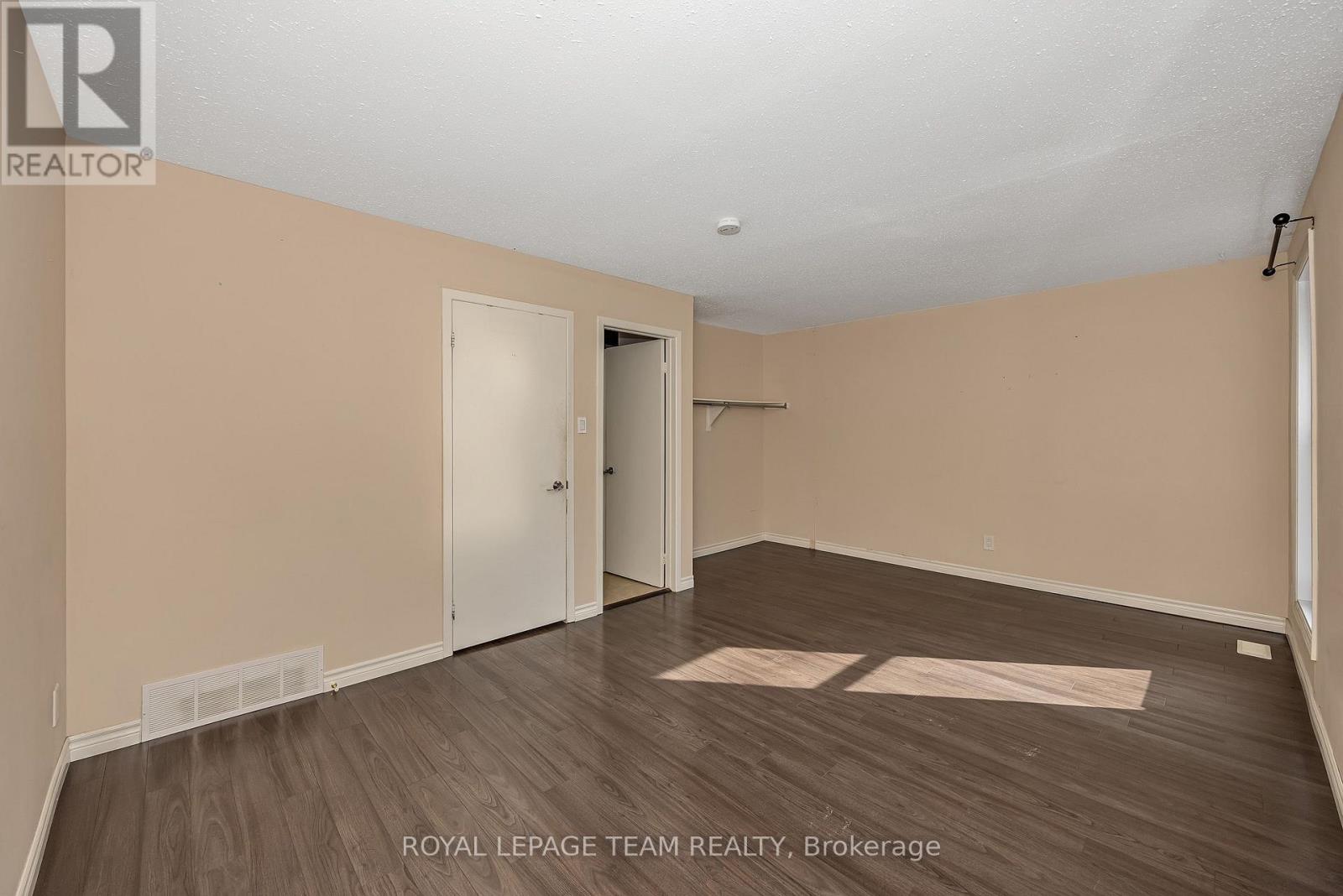 D - 284 Dalehurst Drive, Ottawa, Ontario K2G 4J5 - Photo 27 - X13786800