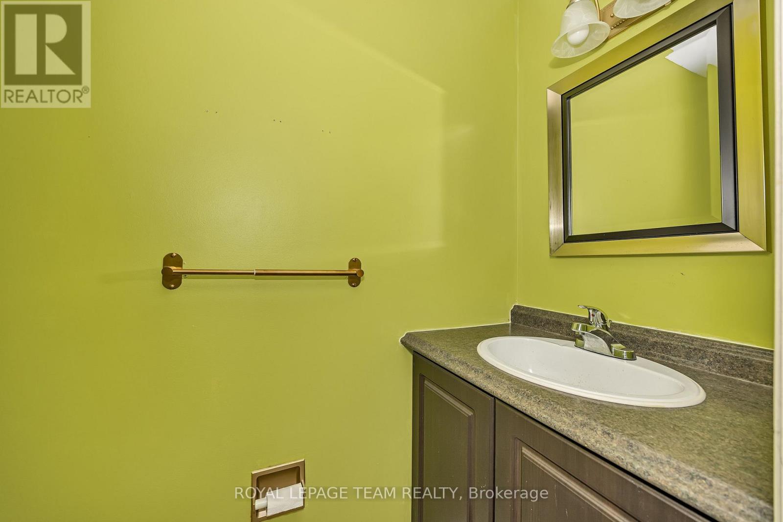 D - 284 Dalehurst Drive, Ottawa, Ontario K2G 4J5 - Photo 7 - X13786800
