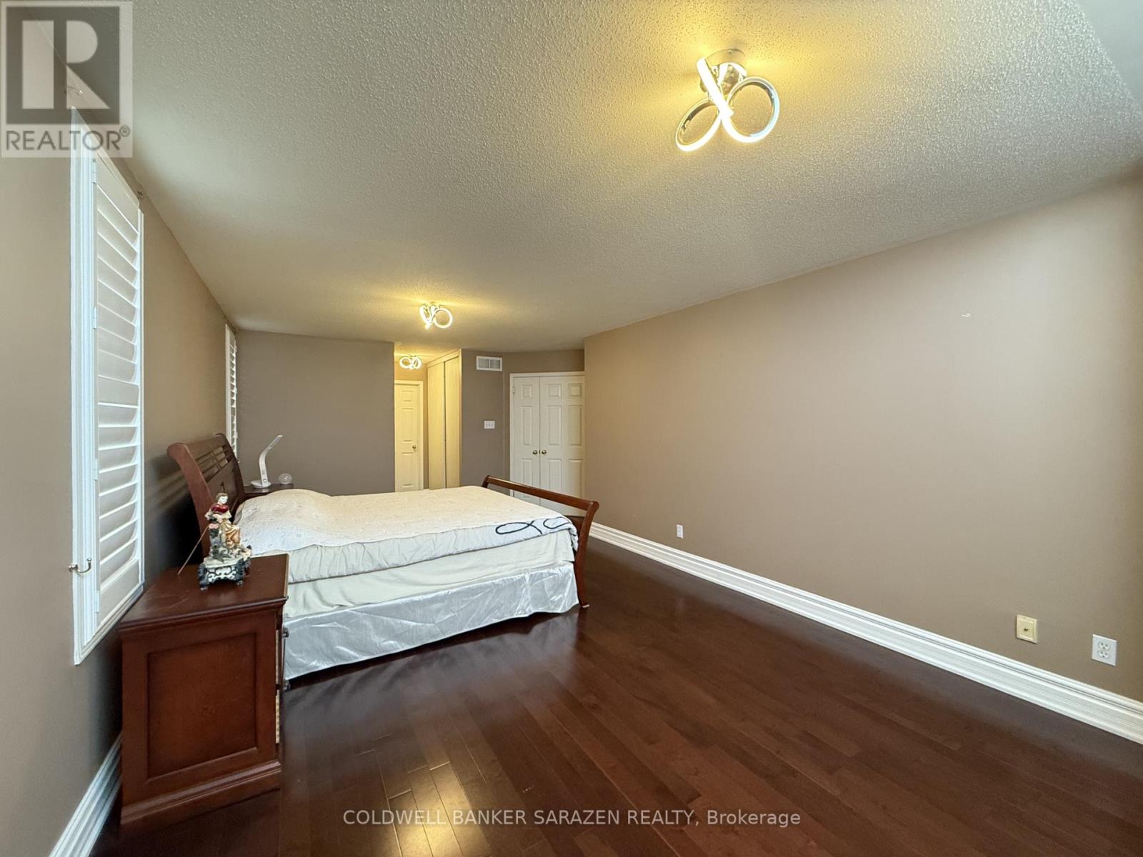 302 Edgemoore Crescent E, Ottawa, Ontario  K2W 1H9 - Photo 11 - X13787018