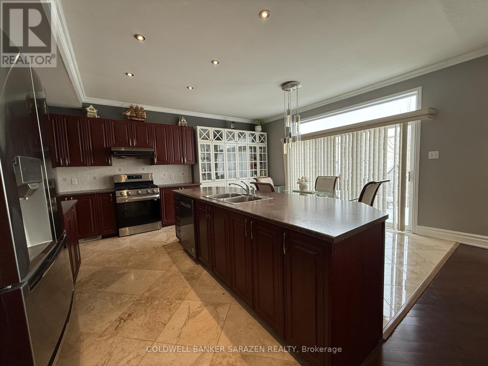302 Edgemoore Crescent E, Ottawa, Ontario  K2W 1H9 - Photo 7 - X13787018