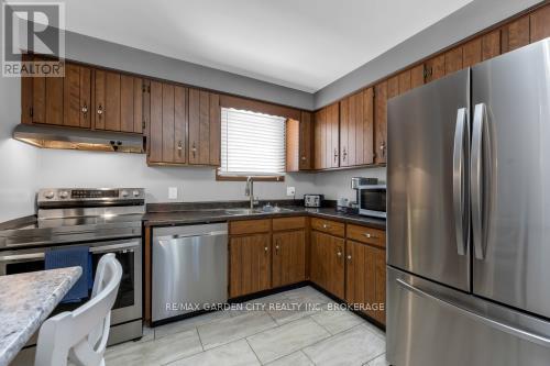 54 Crestcombe Road, St. Catharines, Ontario  L2S 2J4 - Photo 5 - X13786952