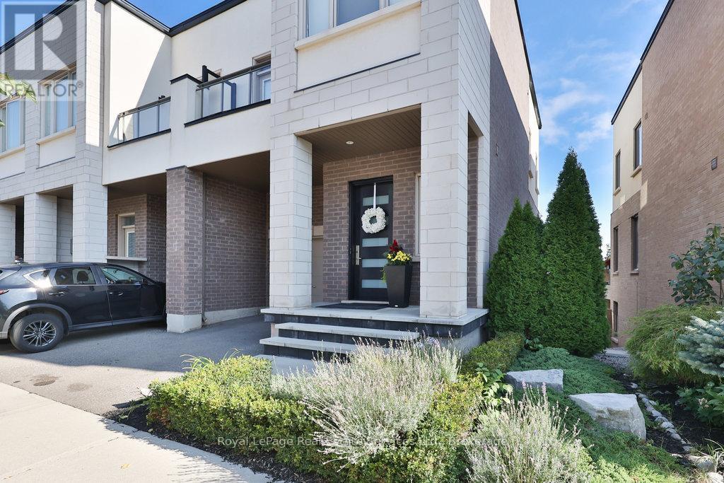 3155 Mintwood Circle, Oakville, Ontario  L6H 0N9 - Photo 1 - W13786772