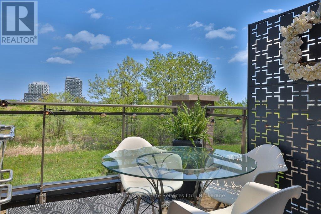 3155 Mintwood Circle, Oakville, Ontario  L6H 0N9 - Photo 17 - W13786772