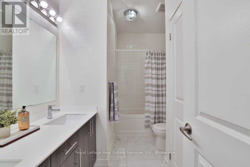 3155 Mintwood Circle, Oakville, Ontario  L6H 0N9 - Photo 30 - W13786772