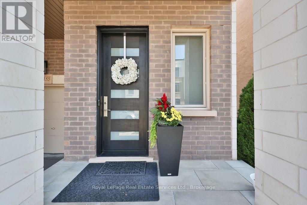 3155 Mintwood Circle, Oakville, Ontario  L6H 0N9 - Photo 5 - W13786772