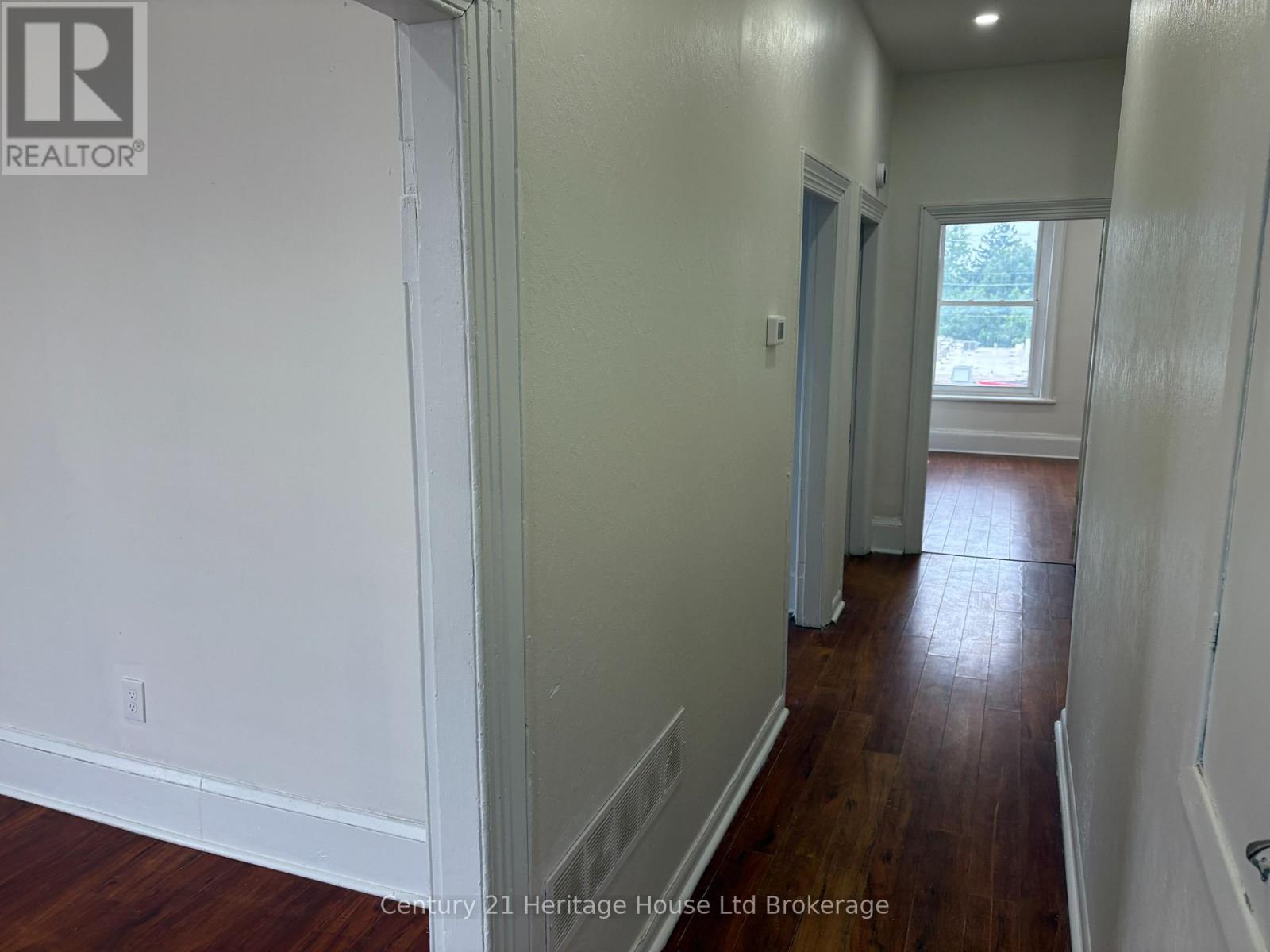2 - 694 Dundas Street, Woodstock, Ontario  N4S 1E6 - Photo 17 - X13786770