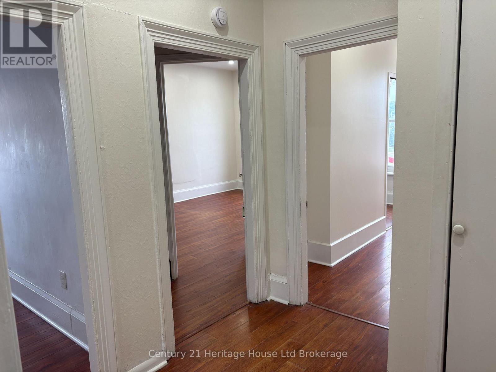 2 - 694 Dundas Street, Woodstock, Ontario  N4S 1E6 - Photo 7 - X13786770