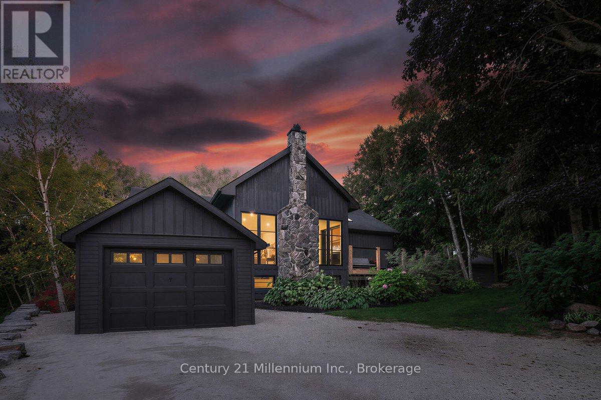 33 Slalom Gate Road, Collingwood, Ontario  L9Y 5A9 - Photo 2 - S13786908