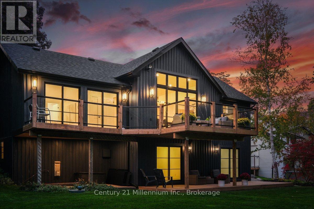 33 Slalom Gate Road, Collingwood, Ontario  L9Y 5A9 - Photo 3 - S13786908