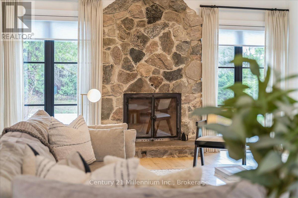 33 Slalom Gate Road, Collingwood, Ontario  L9Y 5A9 - Photo 8 - S13786908