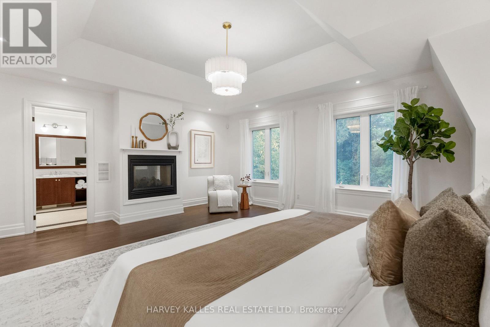 121 Johnston Avenue, Toronto, Ontario  M2N 1H1 - Photo 21 - C13786852
