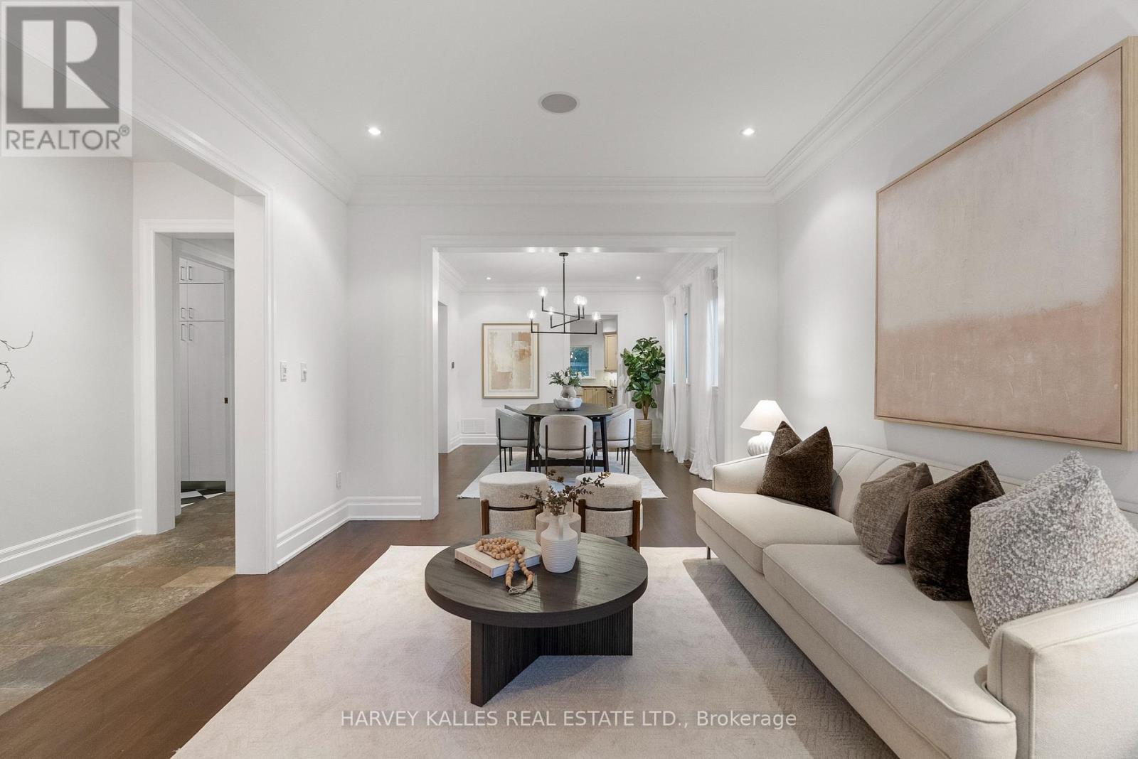121 Johnston Avenue, Toronto, Ontario  M2N 1H1 - Photo 5 - C13786852