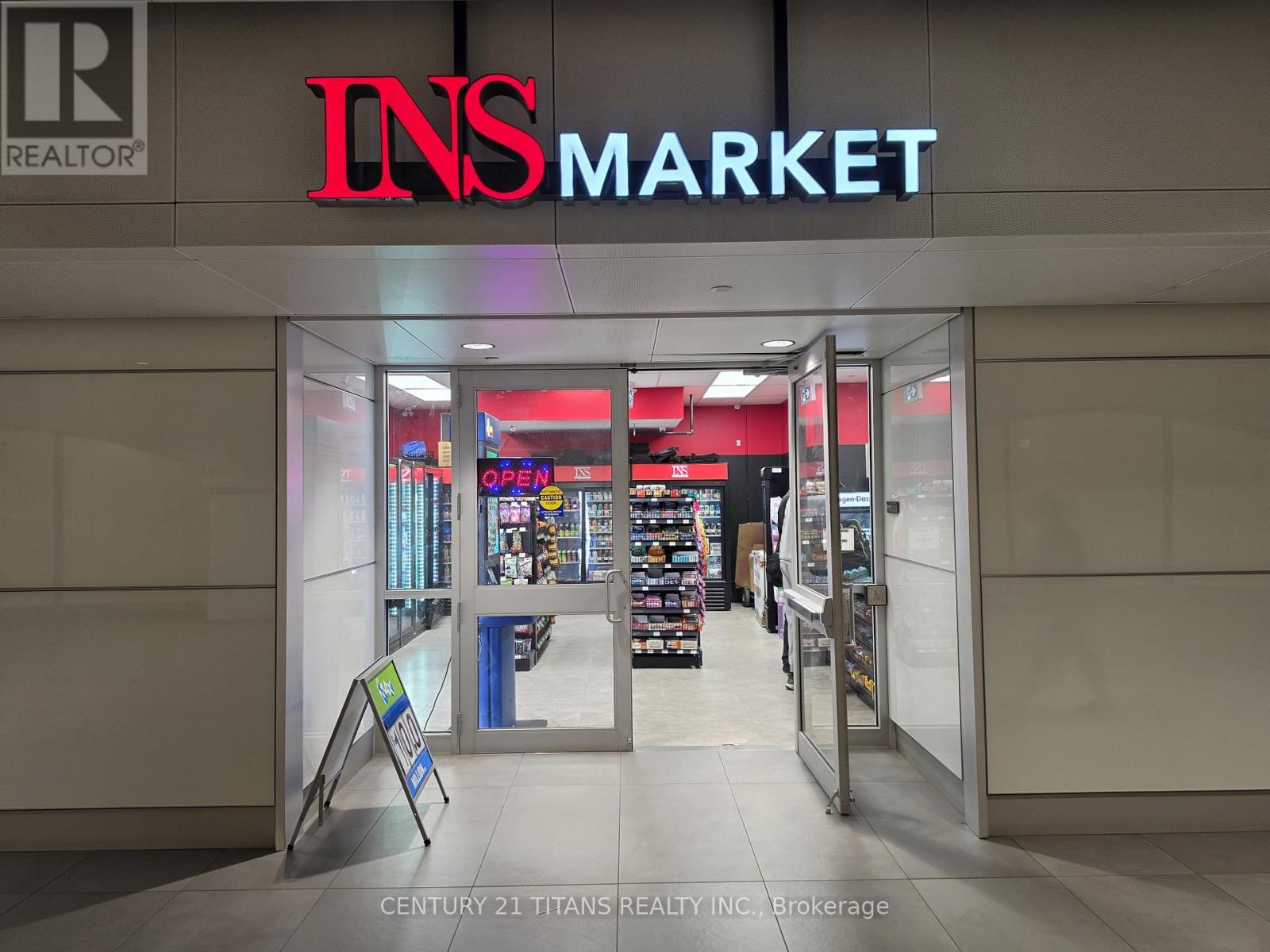 UNIT RG1 - 81 BAY STREET, Toronto, Ontario