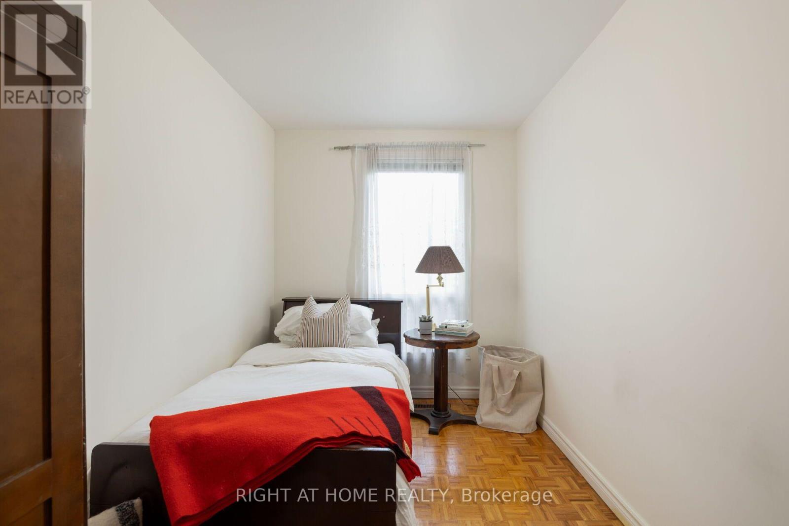 239 Seaton Street, Toronto, Ontario  M5A 2T5 - Photo 34 - C13786896