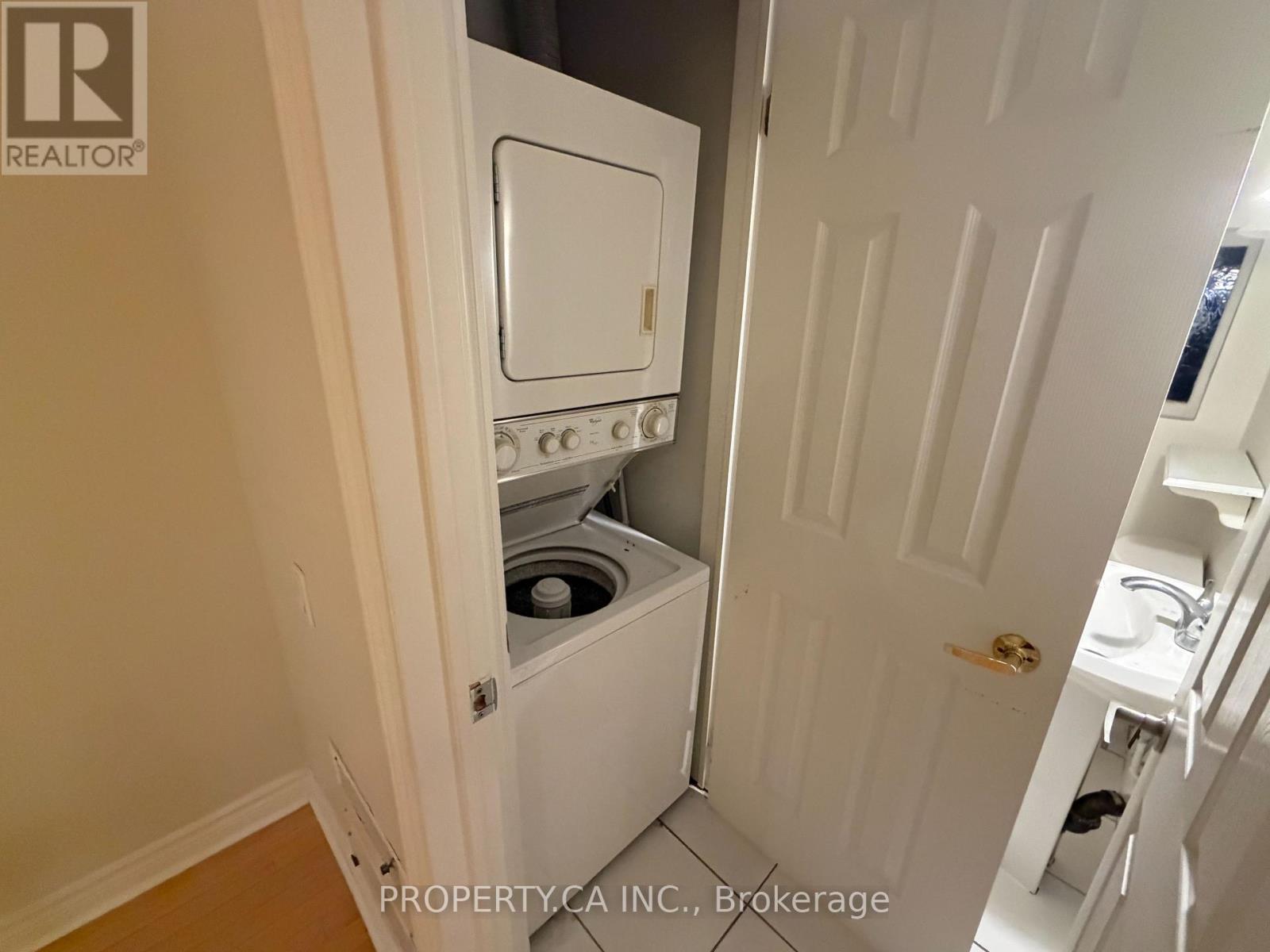 3 - 25 Dupont Street, Toronto, Ontario  M5R 1V3 - Photo 12 - C13786972