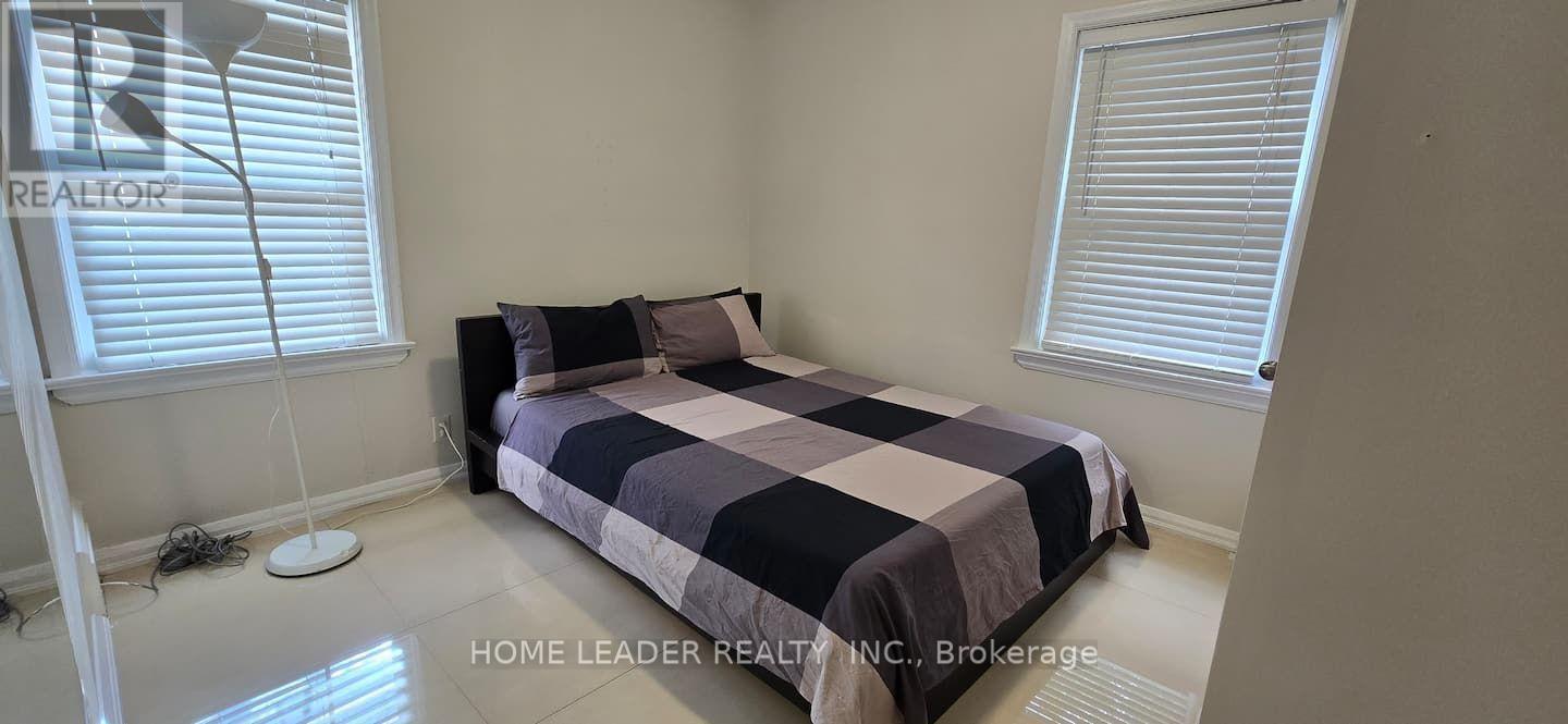 21 Franklin Avenue, Toronto, Ontario  M2N 1B7 - Photo 13 - C13786986