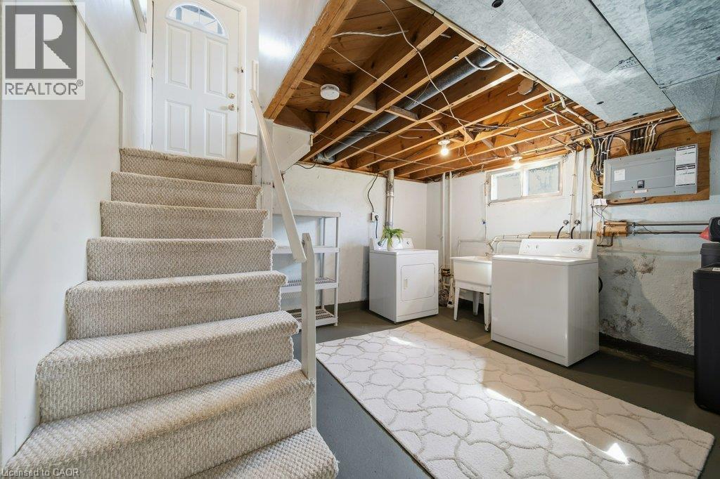 18 Maywood Road, Kitchener, Ontario  N2C 2A3 - Photo 30 - 40862456