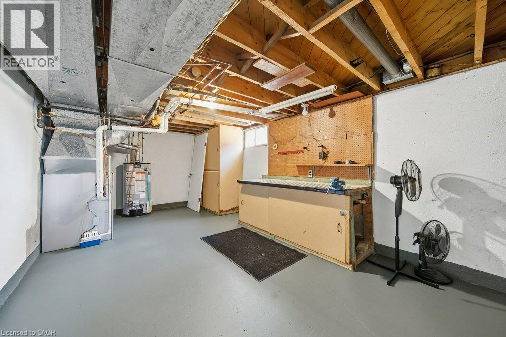 18 Maywood Road, Kitchener, Ontario  N2C 2A3 - Photo 32 - 40862456