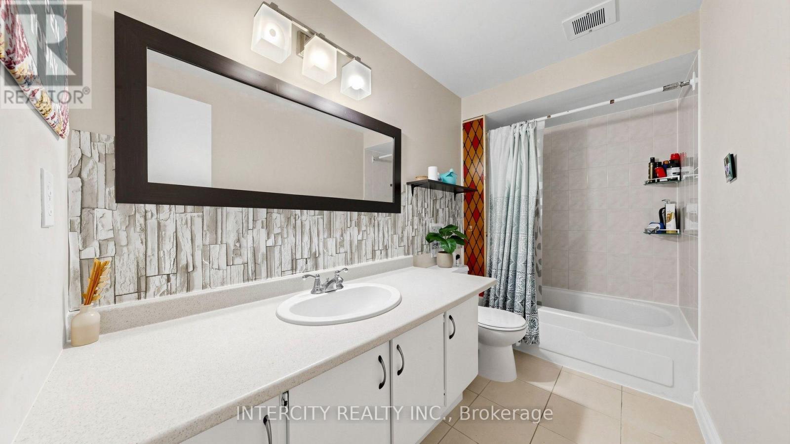 142 - 21 Livonia Place, Toronto, Ontario  M1E 4W5 - Photo 34 - E13786706