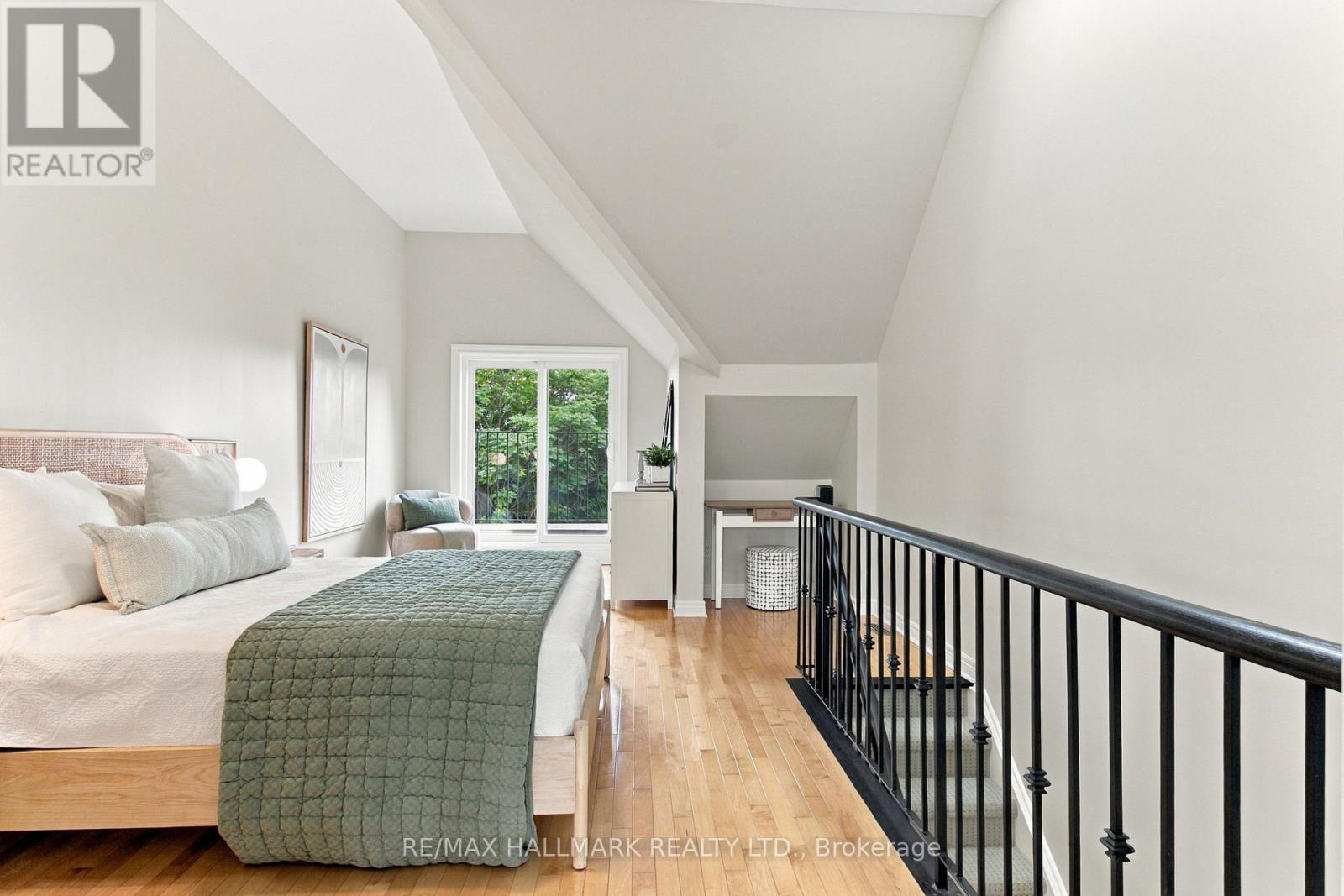 23 Macphail Avenue, Toronto, Ontario  M4K 4A1 - Photo 23 - E13786738