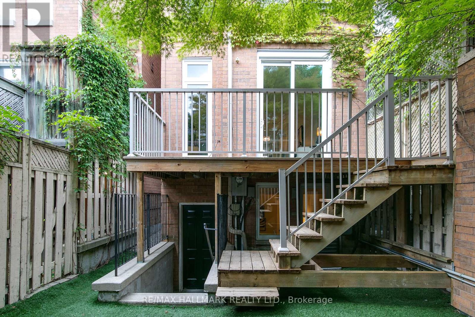 23 Macphail Avenue, Toronto, Ontario  M4K 4A1 - Photo 35 - E13786738