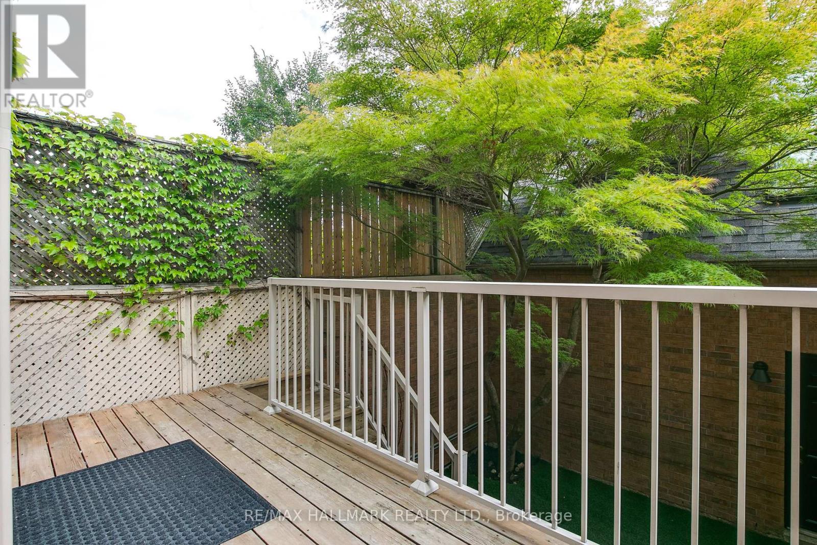 23 Macphail Avenue, Toronto, Ontario  M4K 4A1 - Photo 37 - E13786738