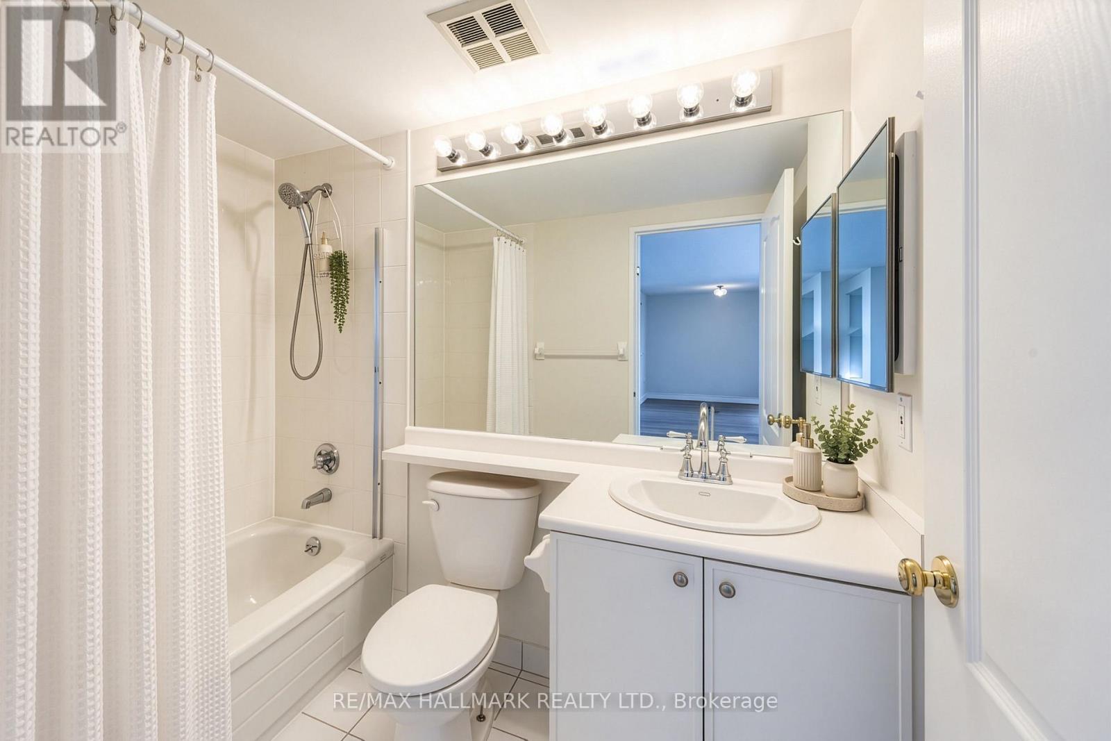 Ph91 - 1 Greystone Walk Drive, Toronto, Ontario  M1K 5J3 - Photo 13 - E13786890