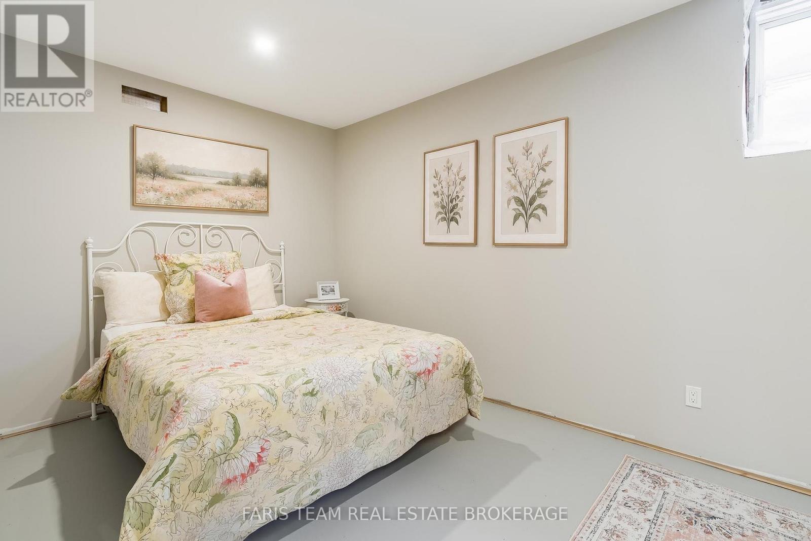 1555 Baseline Road S, Tiny, Ontario  L0L 2T0 - Photo 34 - S13760056