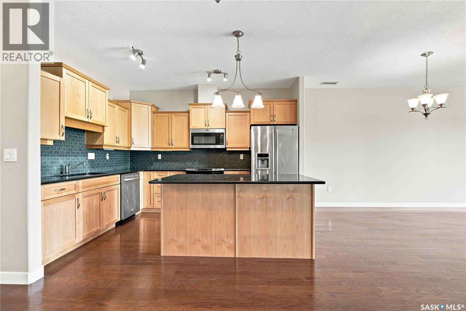 207 401 Cartwright Street, Saskatoon, Saskatchewan  S7T 0B3 - Photo 8 - SK047036
