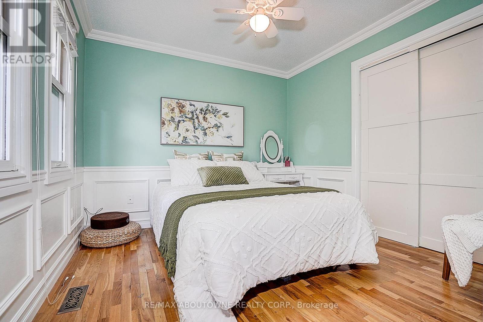47 April Gardens, Aurora, Ontario  L4G 4R3 - Photo 33 - N13786824