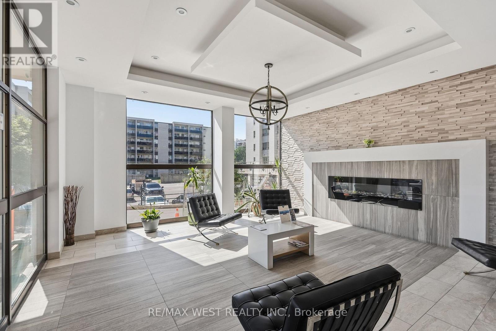302 - 180 Dudley Avenue, Markham, Ontario  L3T 4X2 - Photo 4 - N13786826