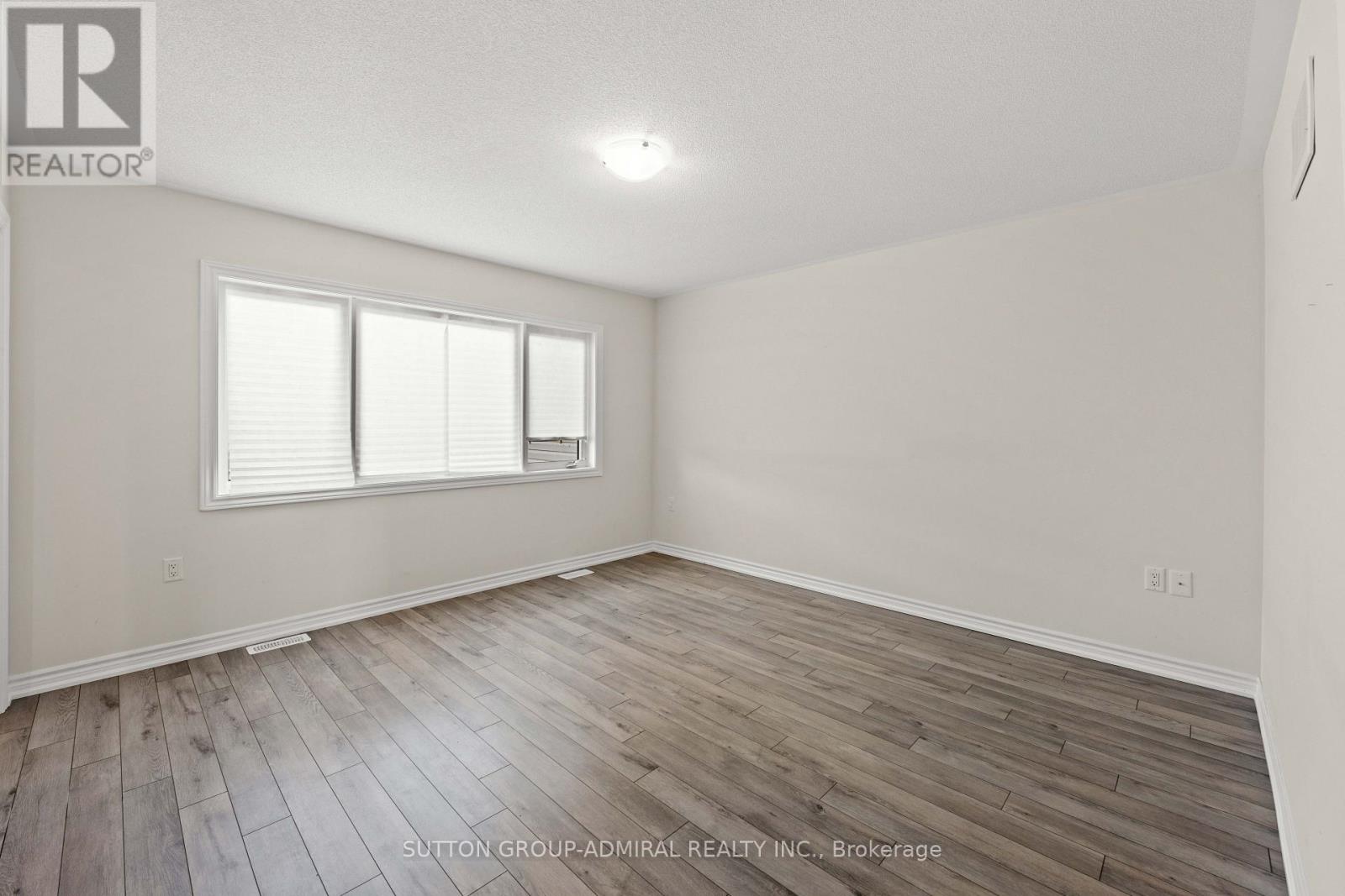 4 Rochester Drive, Barrie, Ontario  L9J 0W1 - Photo 22 - S13786712