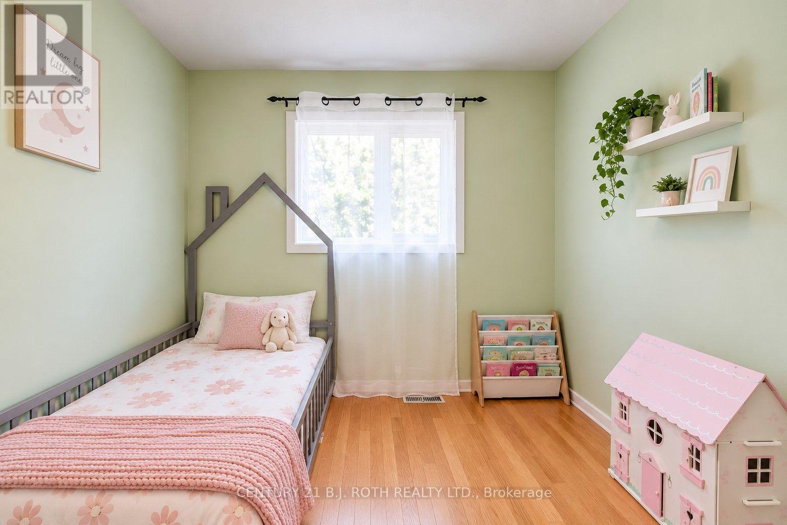 5 East Gate, Barrie (Grove East), Ontario  L4M 2V9 - Photo 13 - S13786942