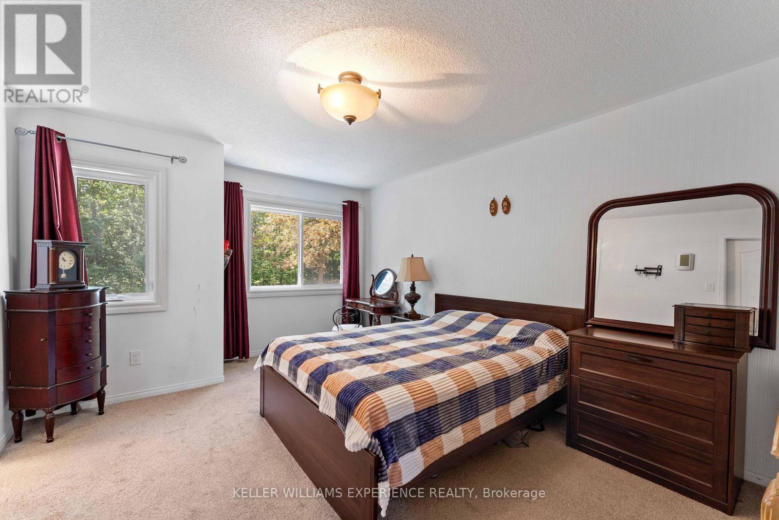 250 Ferndale Drive S, Barrie (Ardagh), Ontario  L4N 8J9 - Photo 17 - S13786962