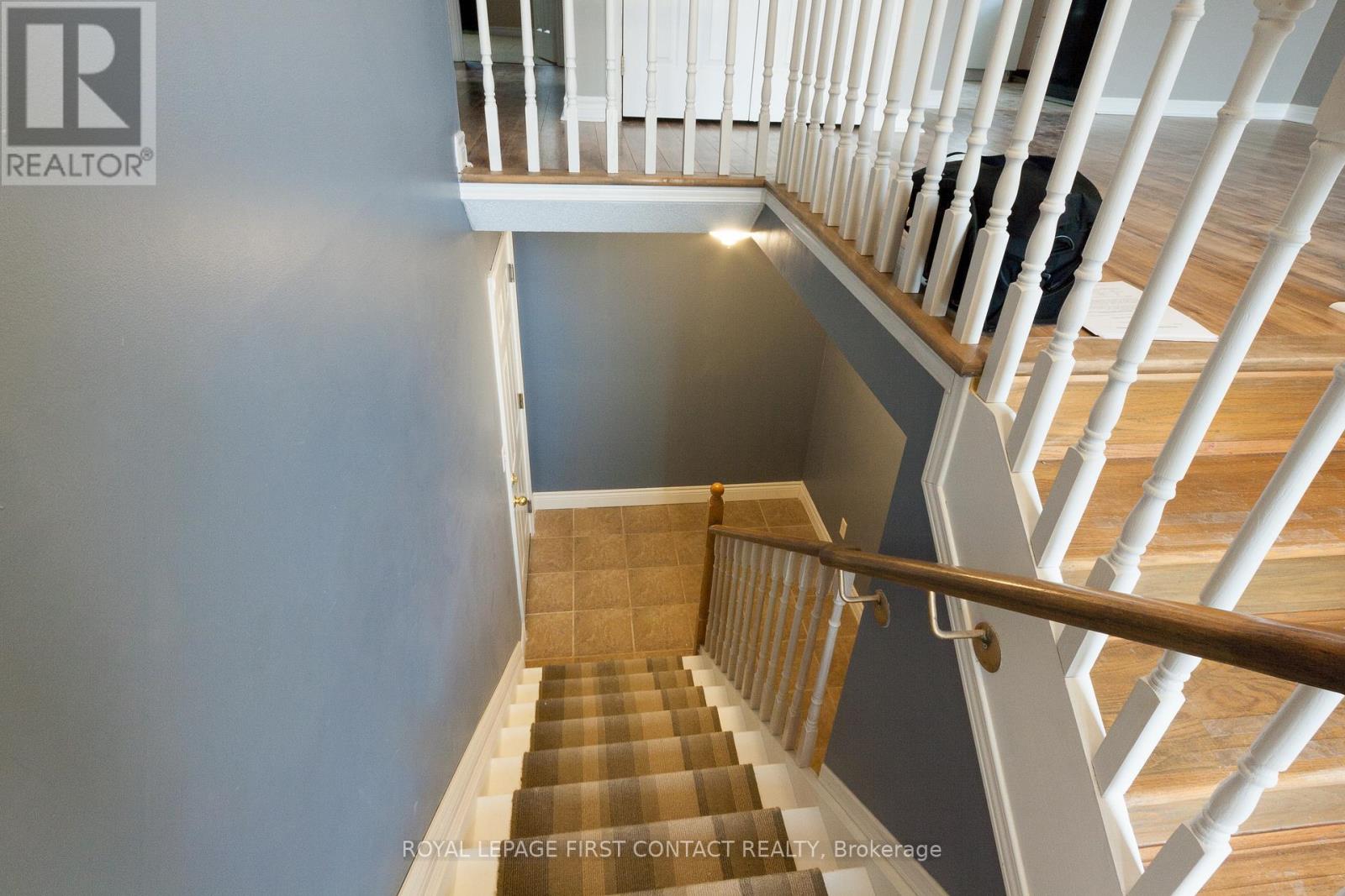 Upper - 238 Wessenger Drive, Barrie (Holly), Ontario  L4N 8R4 - Photo 17 - S13786998