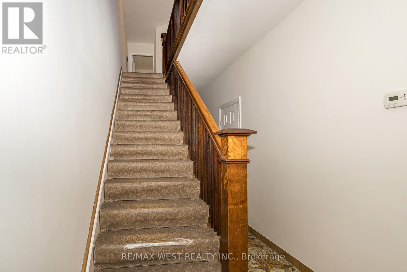 257 Delaware Avenue, Toronto, Ontario  M6H 2T7 - Photo 11 - W13786734