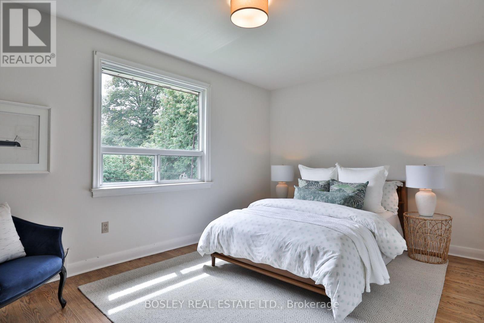 69 Ravenscrest Drive, Toronto, Ontario  M9B 5N1 - Photo 18 - W13786750
