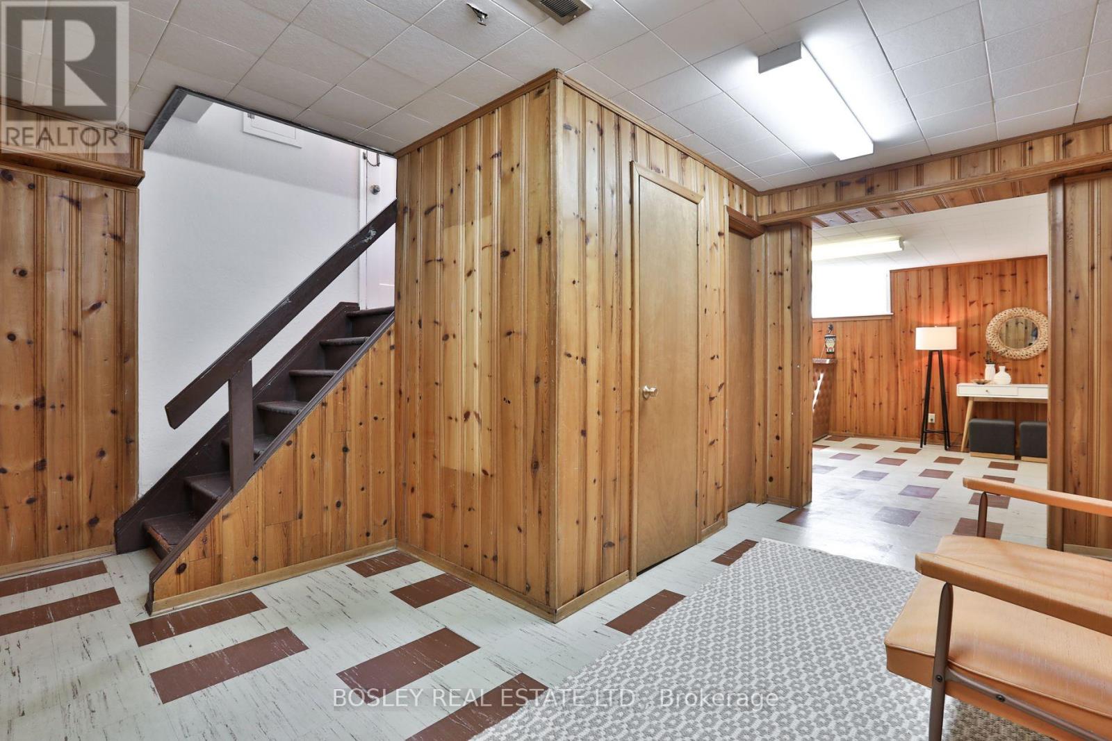 69 Ravenscrest Drive, Toronto, Ontario  M9B 5N1 - Photo 24 - W13786750