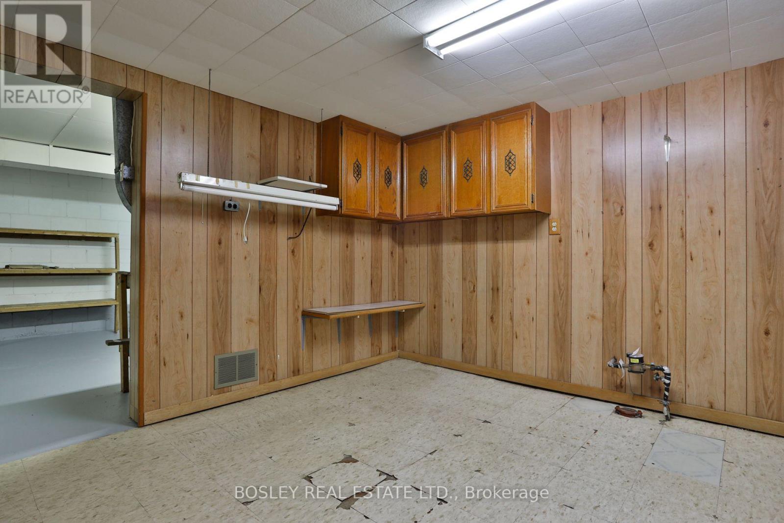 69 Ravenscrest Drive, Toronto, Ontario  M9B 5N1 - Photo 30 - W13786750