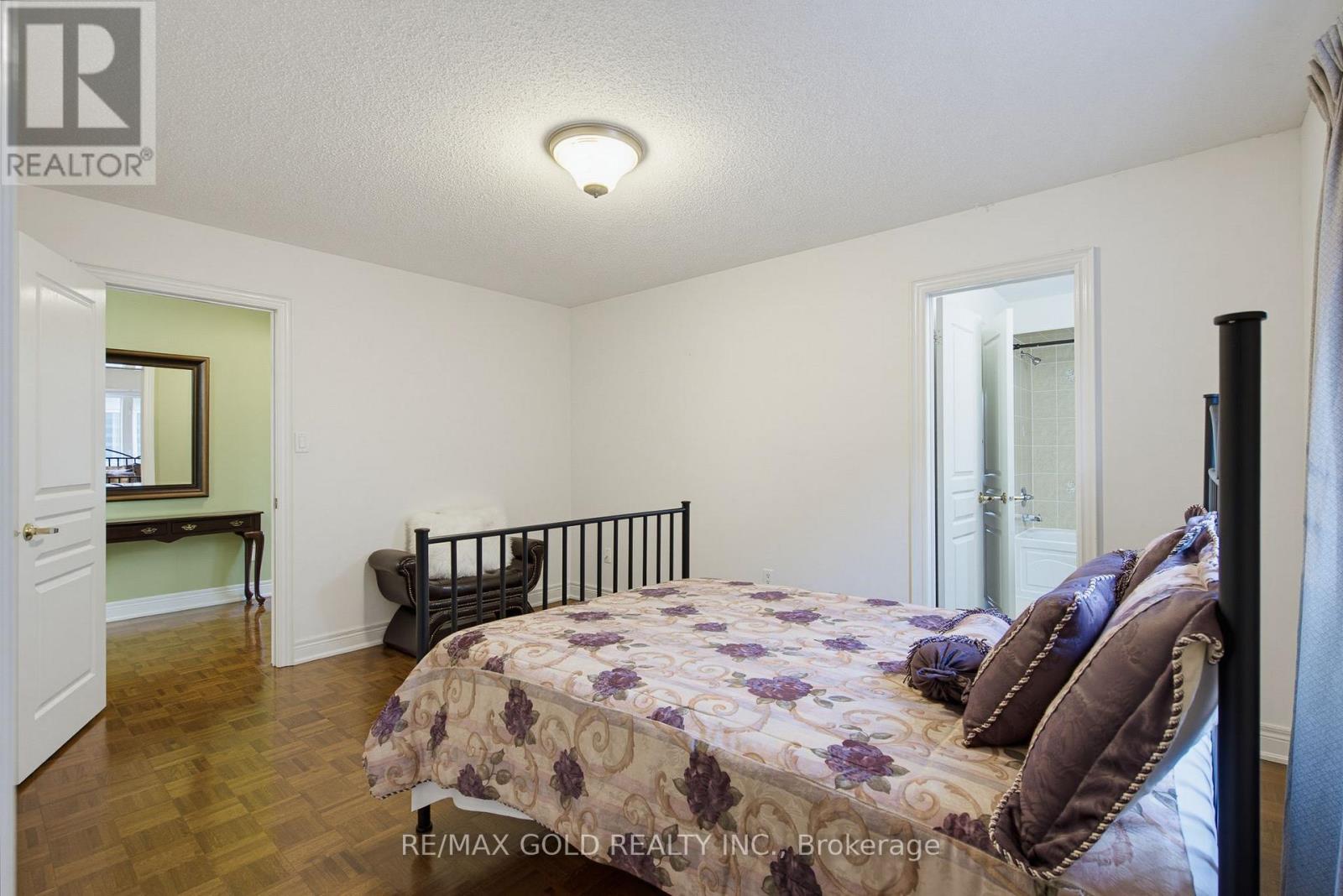 34 Lexington Road, Brampton, Ontario  L6P 2B6 - Photo 19 - W13786756