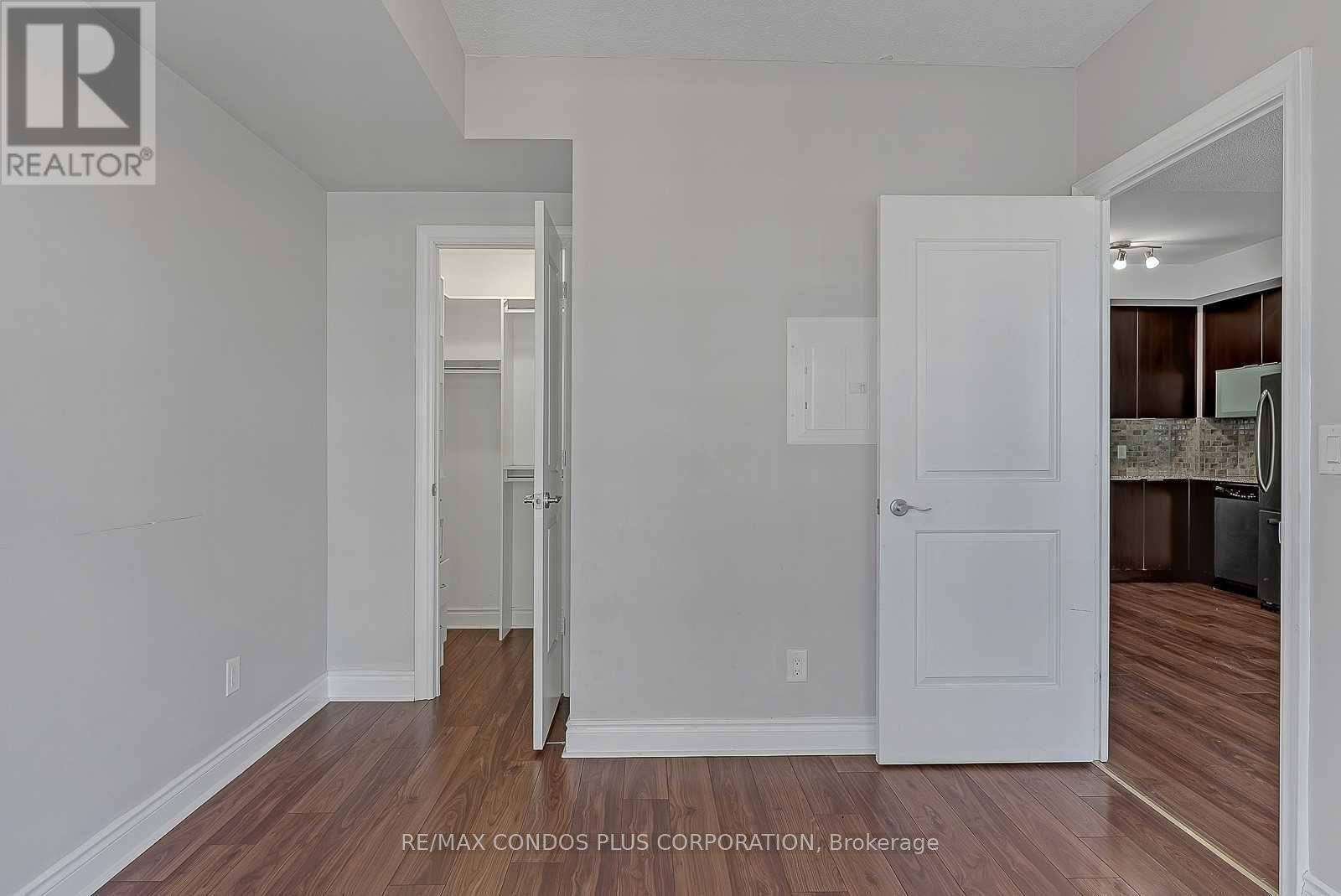 1906 - 16 Brookers Lane, Toronto, Ontario  M8V 0A5 - Photo 17 - W13786766