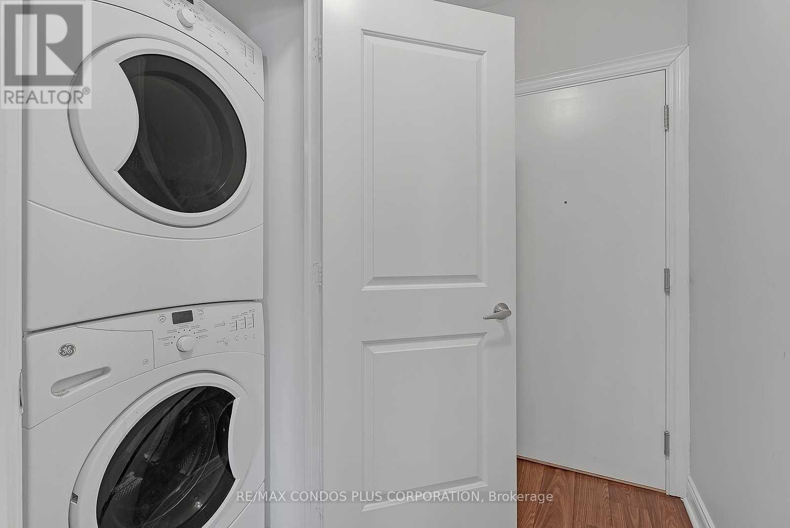 1906 - 16 Brookers Lane, Toronto, Ontario  M8V 0A5 - Photo 19 - W13786766