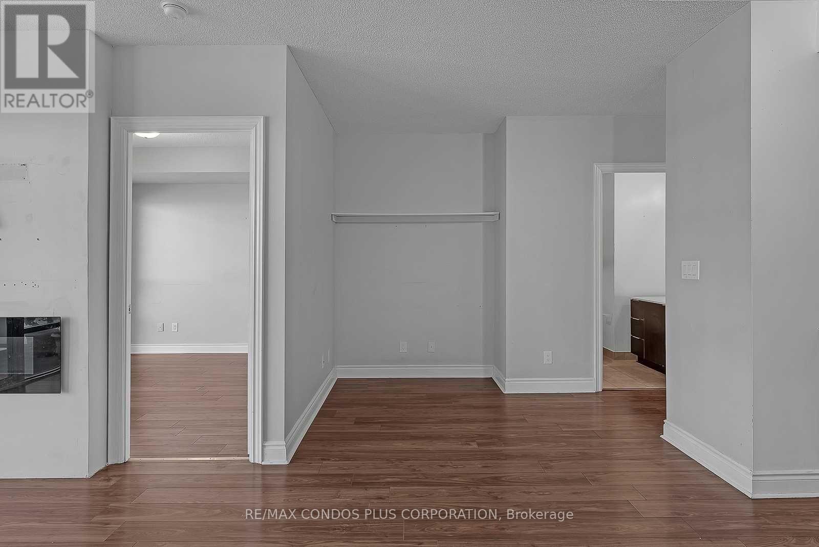 1906 - 16 Brookers Lane, Toronto, Ontario  M8V 0A5 - Photo 8 - W13786766