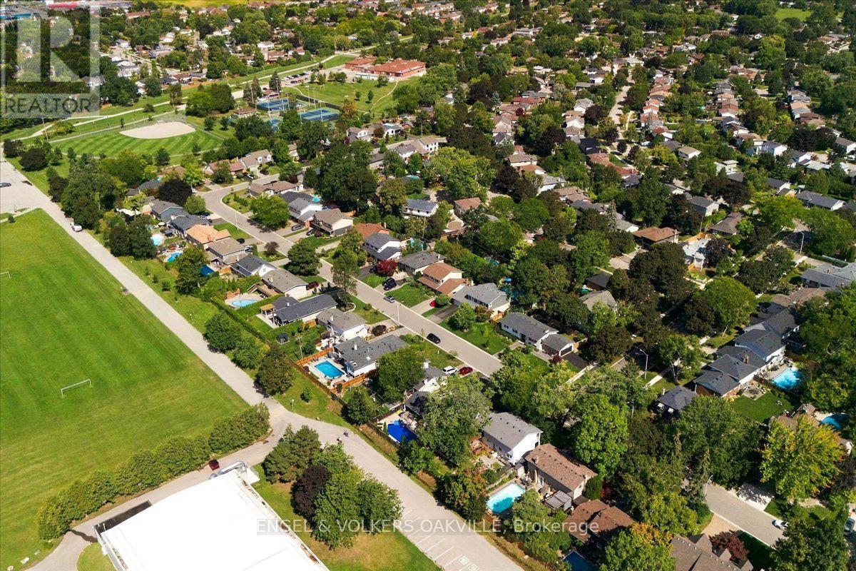 493 Wicklow Road, Burlington, Ontario  L7L 2J1 - Photo 43 - W13786780