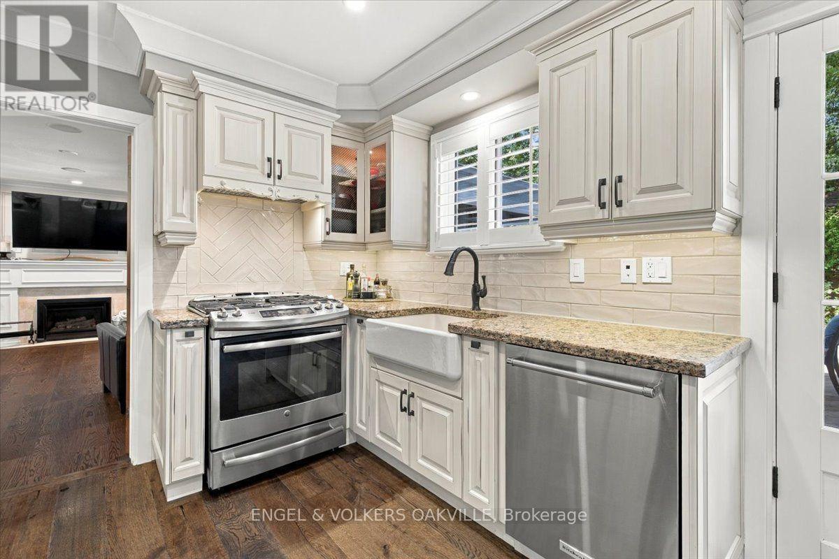 493 Wicklow Road, Burlington, Ontario  L7L 2J1 - Photo 9 - W13786780
