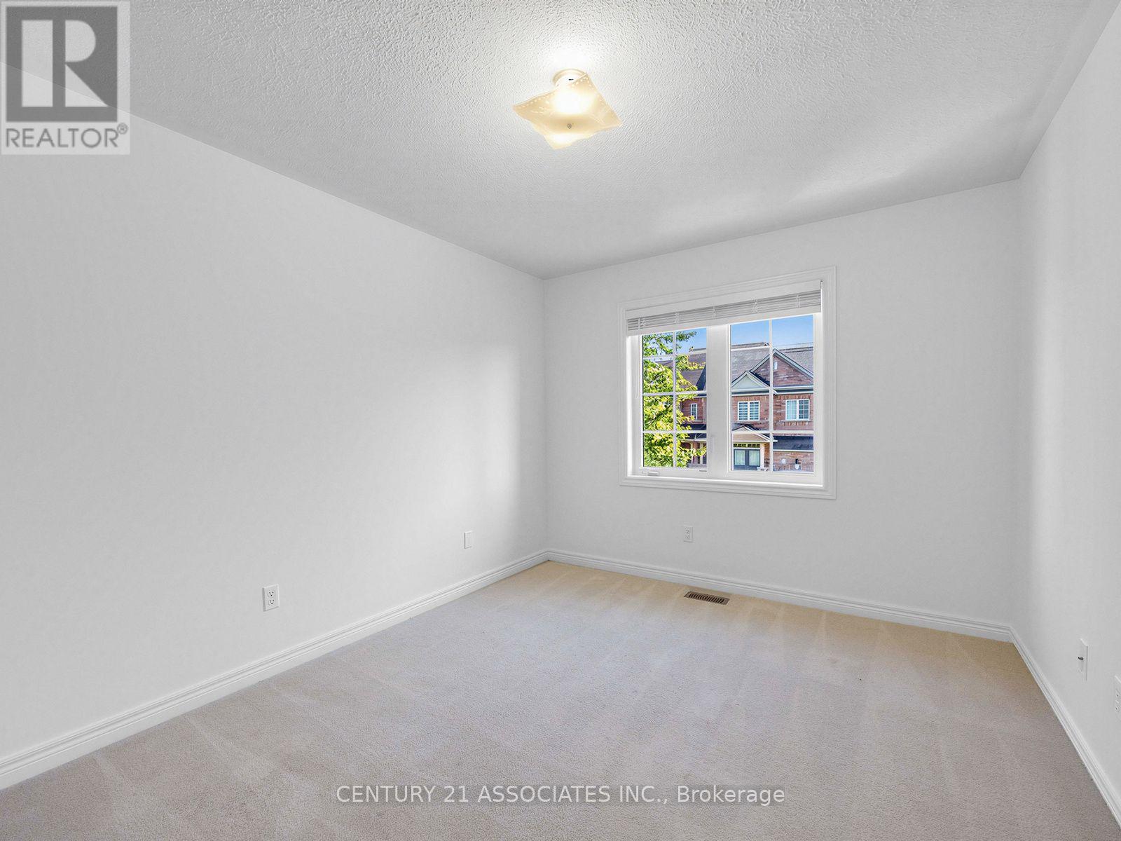 28 Yellow Sorrel Road, Brampton, Ontario  L6R 3V7 - Photo 14 - W13786810