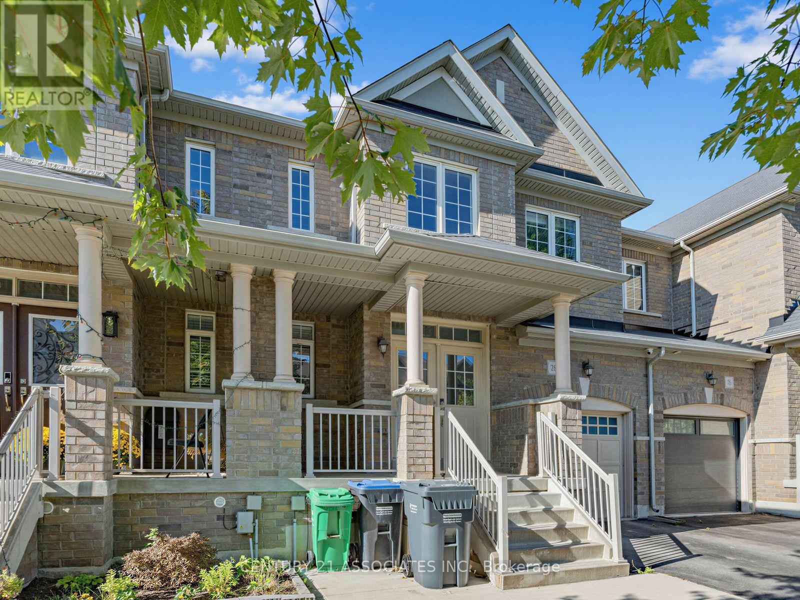 28 Yellow Sorrel Road, Brampton, Ontario  L6R 3V7 - Photo 2 - W13786810