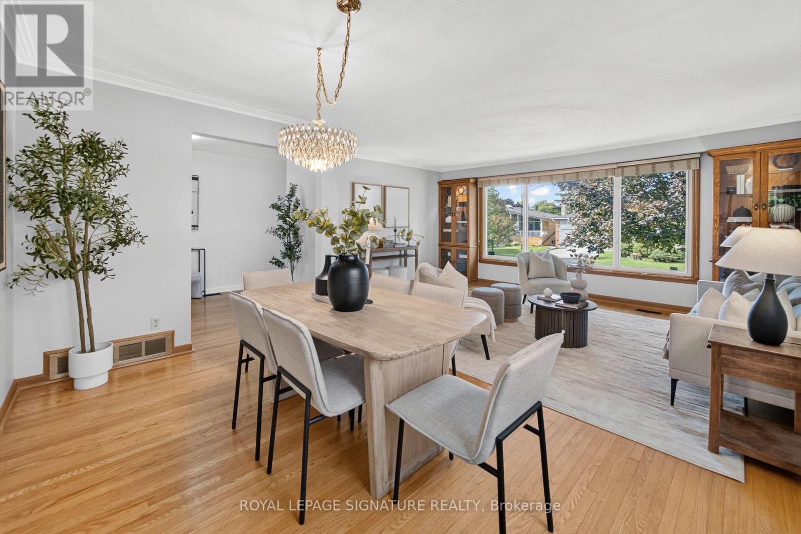 61 Comay Road, Toronto, Ontario  M6M 2K9 - Photo 9 - W13786858